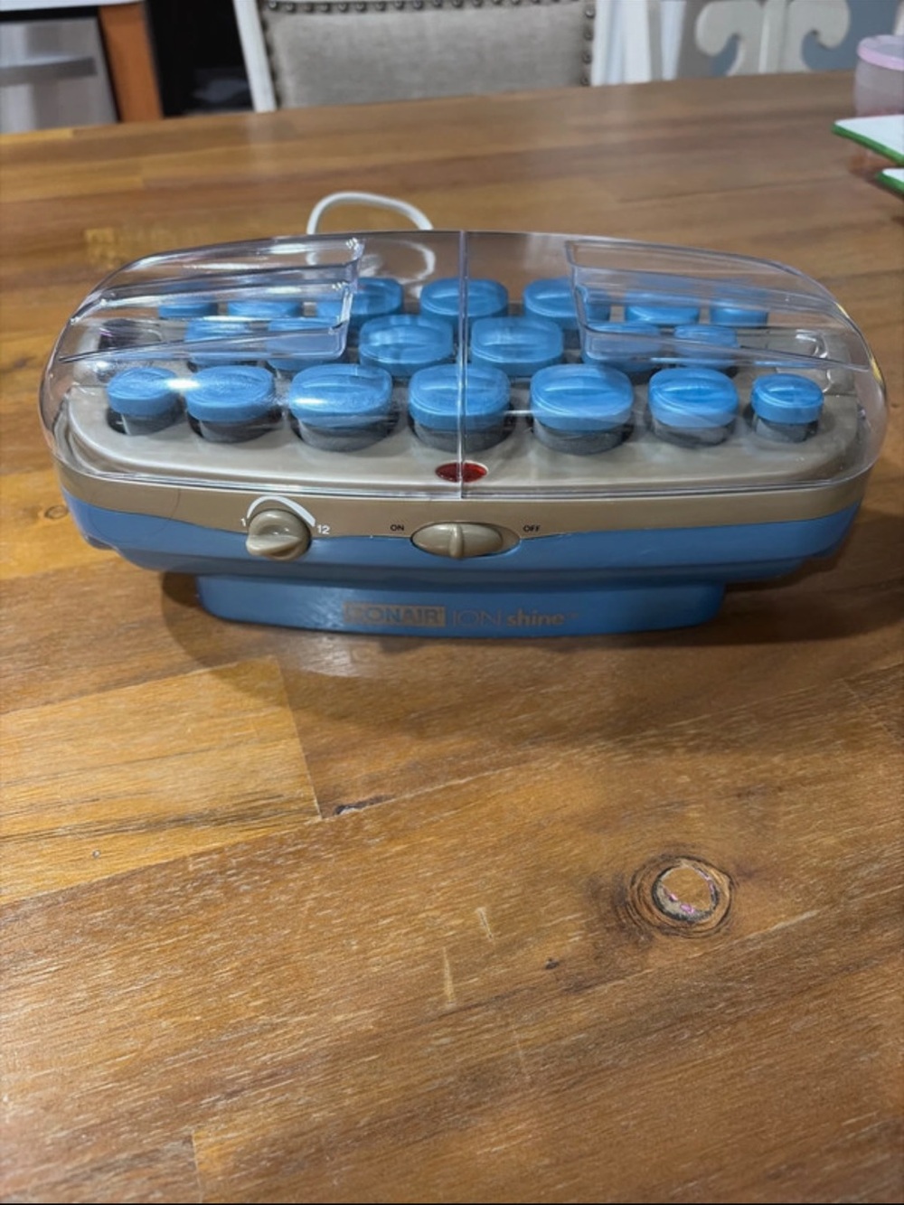 Blue Hot Roller Hair Setter with Clear Lid